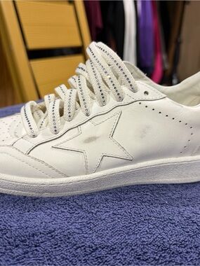 Golden Goose White Leather Star-Accent Women's Sneaker